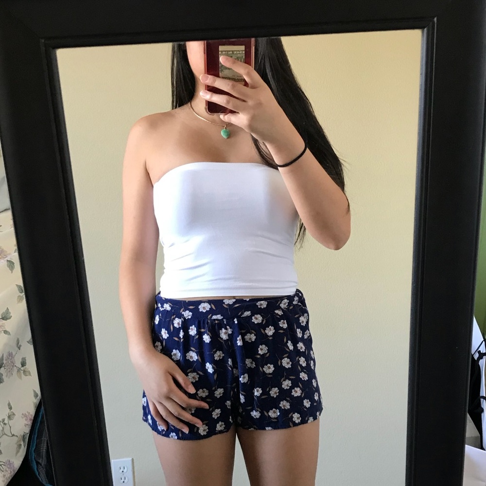 Blue floral flowy pants